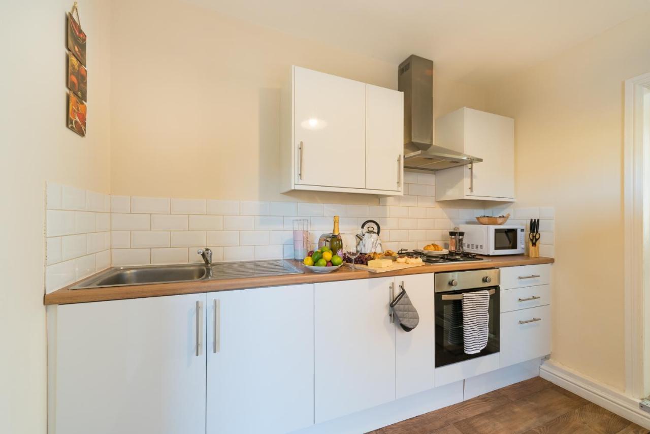 3 Bedroom-5 Beds Newland Ave King'S Palace Leisure-Contractor-Heart Of Hull Amenities Kingston upon Hull Eksteriør billede