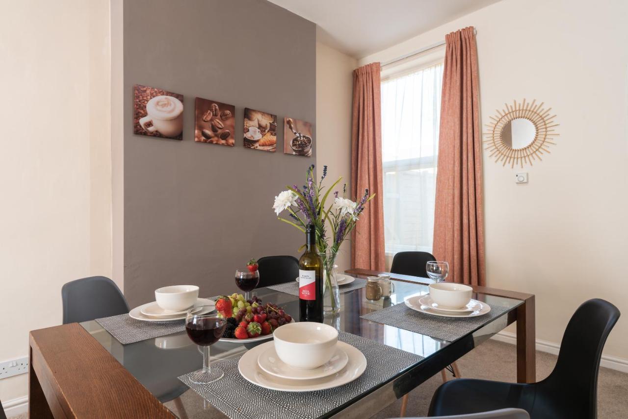 3 Bedroom-5 Beds Newland Ave King'S Palace Leisure-Contractor-Heart Of Hull Amenities Kingston upon Hull Eksteriør billede