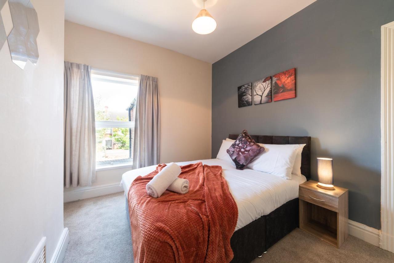 3 Bedroom-5 Beds Newland Ave King'S Palace Leisure-Contractor-Heart Of Hull Amenities Kingston upon Hull Eksteriør billede